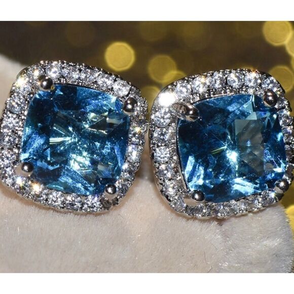 💙 NEW stunning aquamarine stud earrings 💙 - Picture 3 of 4
